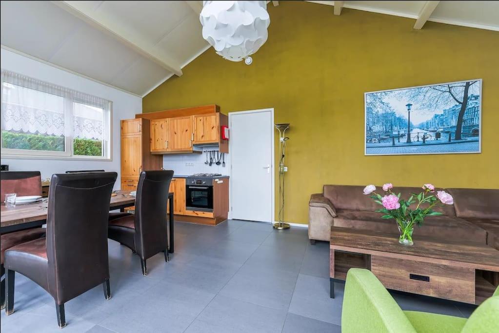韦尔弗斯霍夫Vakantiehuis De Wilgenroos别墅 外观 照片